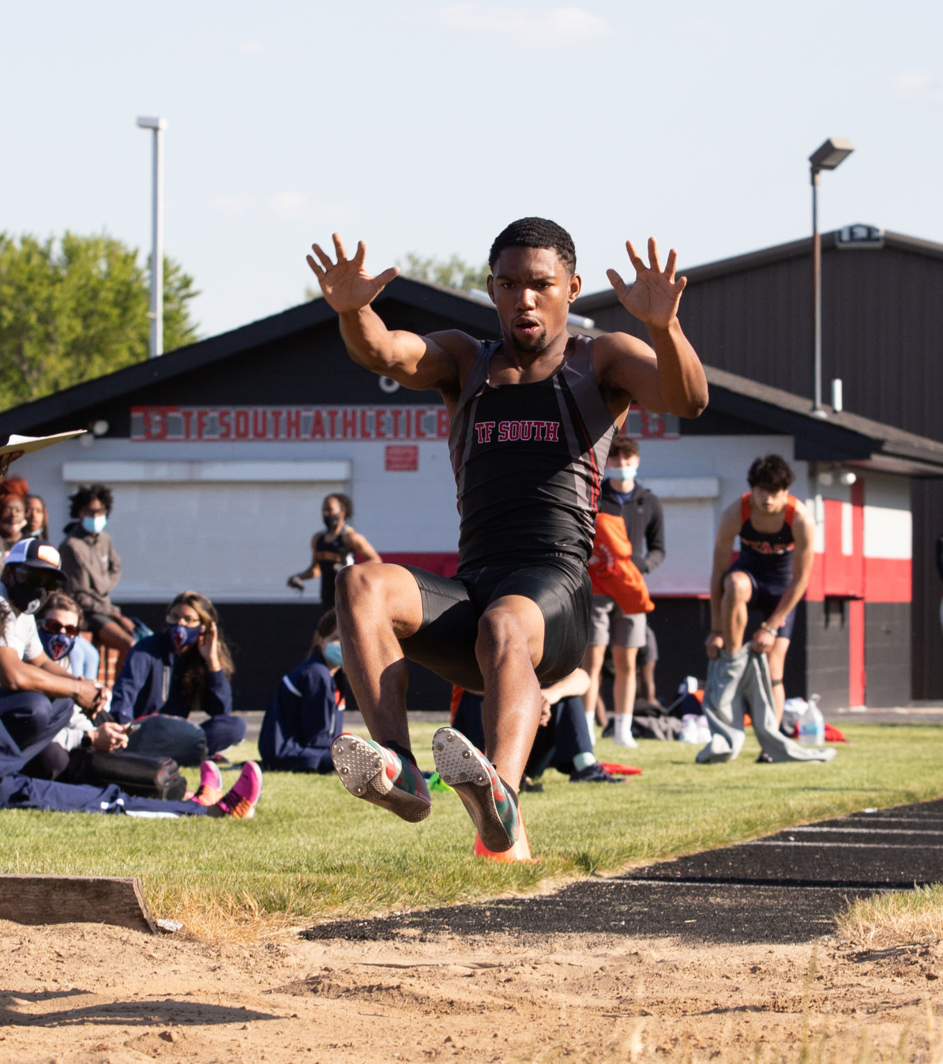 TF South/TF North track